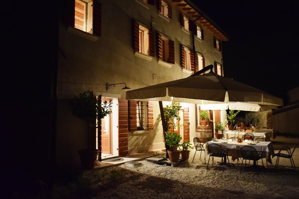 Agriturismo Borgo Valfredda Villa Mezzane di Sotto Exterior foto
